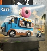 LEGO City 60452 Ciężarówka z pączkami