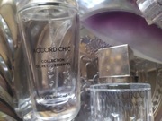 Flakony po perfumach i słoiczki po kremach 