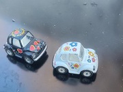 Hipisowskie małe autka vw beetle z napędem