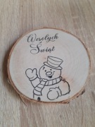 Wesołych Świąt.  Bałwanek. Podkładka pod kubek
