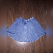 Jeansowa spódniczka