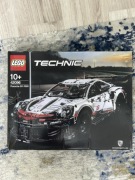 *Oryginalne* LEGO Technic Porsche 911 RSR #42096