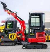 NOWA Minikoparka 1300kg KUBOTA 3 cyl Diesel Ramię SKRĘTNE + 3 Łyżki
