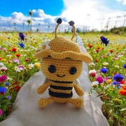 Pszczółka na szydełku , rękodzieło
