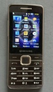 Samsung S5611 Metallic Black | Aparat 5MP | Bateria 7 dni | Komplet + 2GB