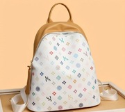 Nowy plecak damski. Przegródki. Kieszonki. Wyjątkowy. Kolor BIAŁY