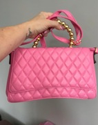 Śliczna różowa torebka