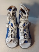 Sandałki skórzane profilowane REGIS