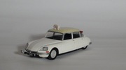 Citroen DS 23 w skali 1:43 (68)