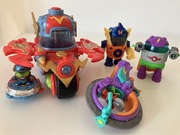 Zestaw pojazdów i robotów z serii super Zings