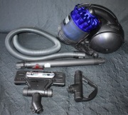 Odkurzacz Bezworkowy Dyson DC 37 