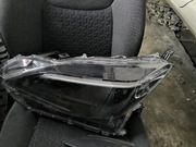 Lampa Lewa Yaris Crossa bdb 