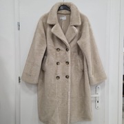 Miękkie beżowe  futerko