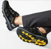 buty trekkingowe męskie Jack Wolfskin Vojo 3 Texapore Low Black/Yellow 47