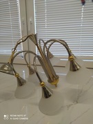 Żyrandol srebrno-złoto-biały