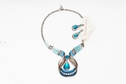 Komplet biżuterii -  naszyjnik + kolczyki z turkusowymi kamieniami