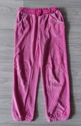 5.10.15 Spodnie różowe dresowe 122