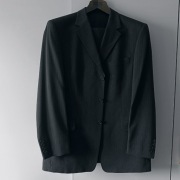 Garnitur męski w cienkie prążki czarny "Bytom" - XL