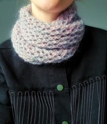 Elegancki lekki damski szalik unikalny z moheru akrylu rękodzieło handmade