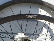 Komplet kół 28 cali do roweru trekingowego hamulce tarczowe