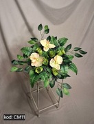 Stroik na grób cmentarz kompozycja kwiaty wiązanka nagrobna mała