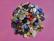 Kolekcja Zbiór Wykop PRLu Różne Duże Małe Dziwne Guziki