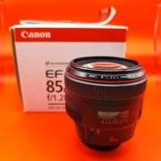Canon EF 85mm f/1.2 L II 