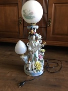 Lampa stołowa stojąca w stylu japońskim