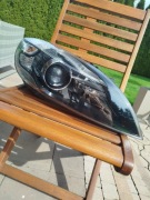 Volvo V40 S40 II lampa reflektor przednia prawa Xenon 12-16r 31283333