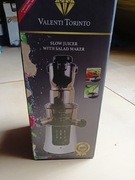 Słów juicer with salad maker