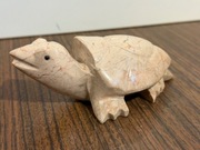Ładna figurka żółw z marmuru kamienia naturalnego  0,3 kg