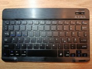 Klawiatura bezprzewodowa do tabletu.