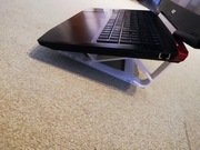 Podpórka pod laptopa biała