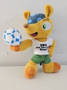 Fuleco maskotka piłkarska FIFA World Cup Brazil 2014