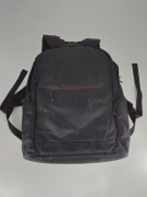 Plecak na laptopa Targus – Solidny, pojemny do 17 cali + wyjmowane etui