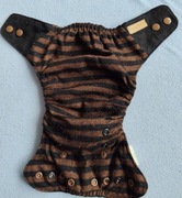 Otulacz na pieluchę tradycyjną z wełny merynosów 