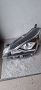 Lampa lewa reflektor lewy Toyota Yaris III 17-20