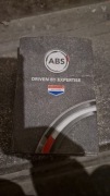 KLOCKI PRZÓD ABS 37203 Grandis