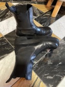 Botki GINO ROSSI Czarny