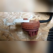 Hydrostat 505GS201 pralki Whirlpool AWG 908 E