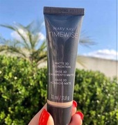 ROZŚWIETLAJĄCY PODKŁAD INTELLIMATCH 3D TIMEWISE BEIGE N 150