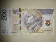 Banknot 200 zł z symetrycznym numerem - BA 7404047