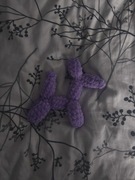 balonikowy piesek na szydełku pluszak maskotka amigurumi rękodzieło  