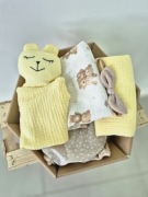 Zestaw prezentowy dla niemowlaka wyprawka przytulanka termofor pielucha