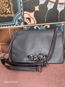 Czarna torebka Sinsay