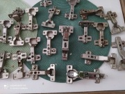 Używane zawiasy blum