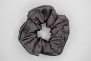 Gumka do włosów scrunchie MAXI z haftem satyna bawełniana