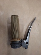 Komar manetka biegów