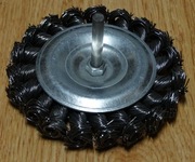 Szczotka druciana tarczowa splatana Fi100 trzpień6