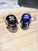 Breloczek DIY z żywicy epoksydowej CZASZKA